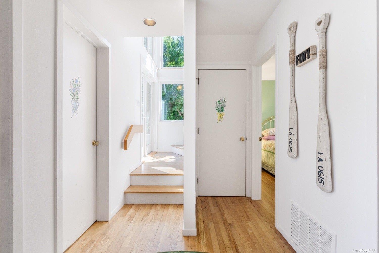 #7 photo, 216 Broadway, サフォーク郡 Saltaire , NY 11706