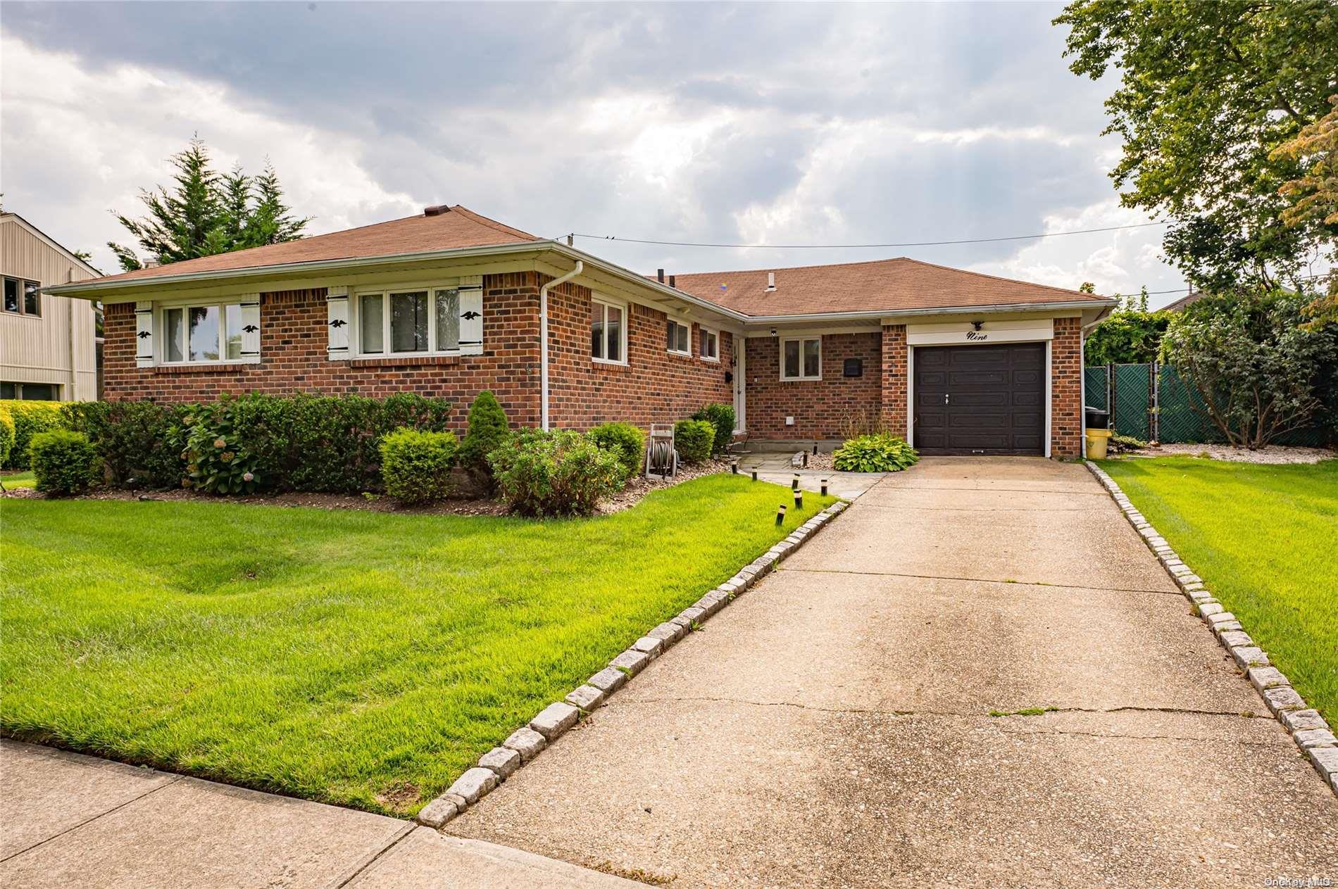 #1 photo, 9 Toni Place, Plainview , NY 11803