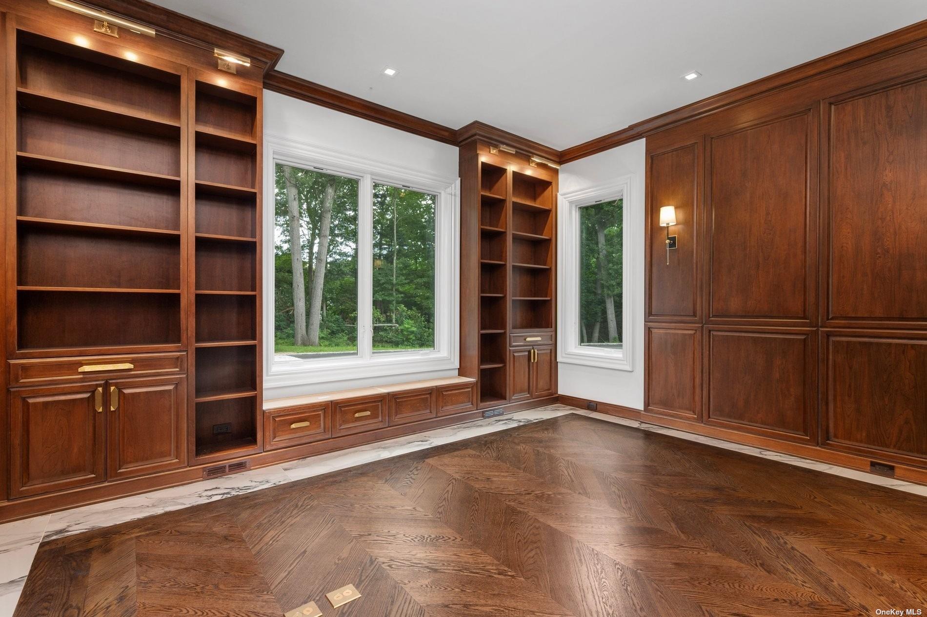 #12 photo, 60 Koenig Drive, ナッソー郡 Oyster Bay Cove , NY 11771