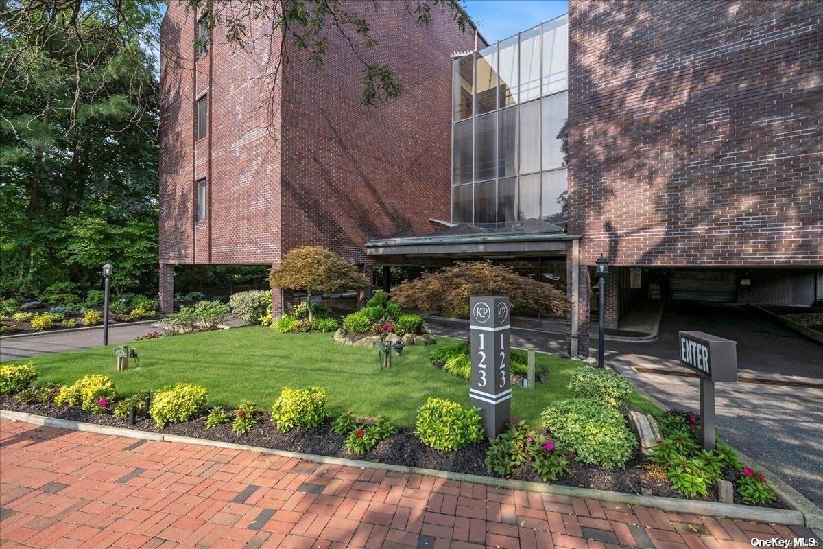 #1 photo, 123 Middle Neck Rd., ग्रेट नेक Great Neck , NY 11021