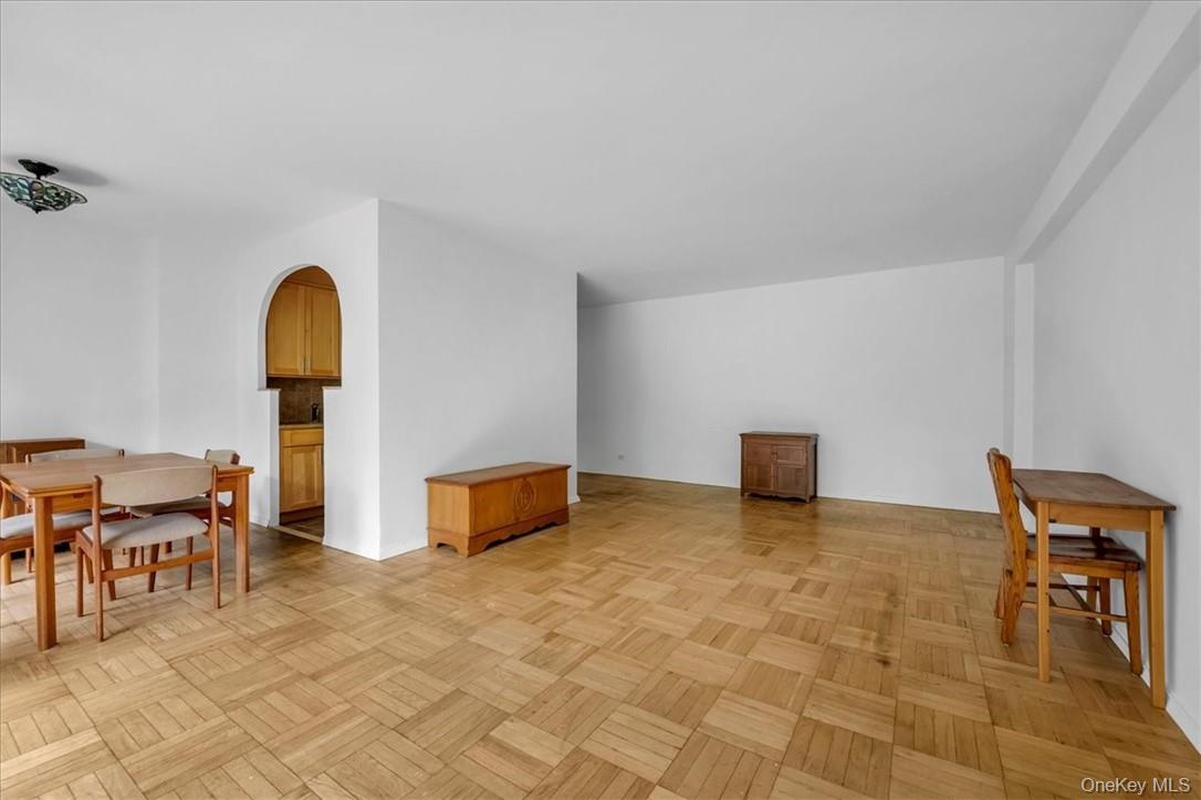 #8 photo, 2727 Palisade Avenue, ブロンクス区 Bronx , NY 10463