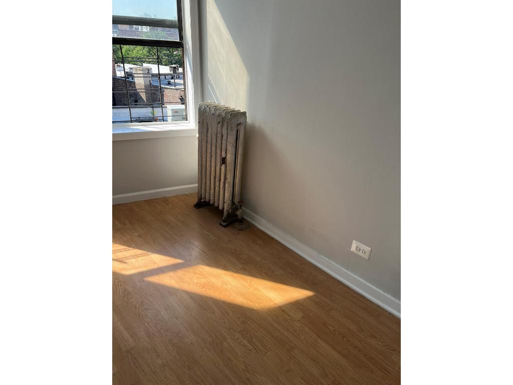 #10 photo, 2408 CAMBRELENG Avenue, ブロンクス区 Belmont , NY 10458