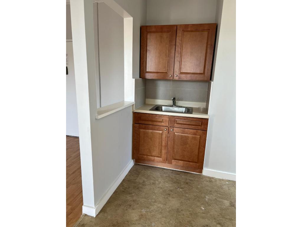 #5 photo, 2408 CAMBRELENG Avenue, ブロンクス区 Belmont , NY 10458