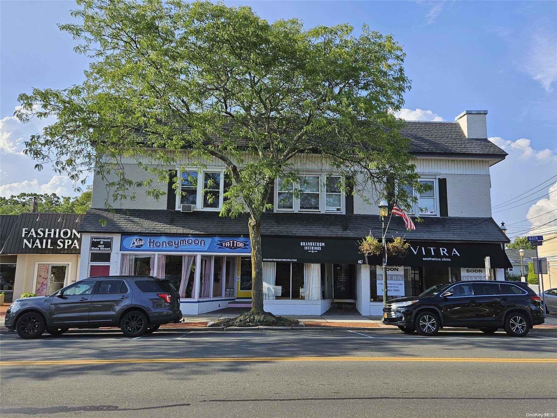 #1 photo, 463-465 Main Street, Islip , NY 11751