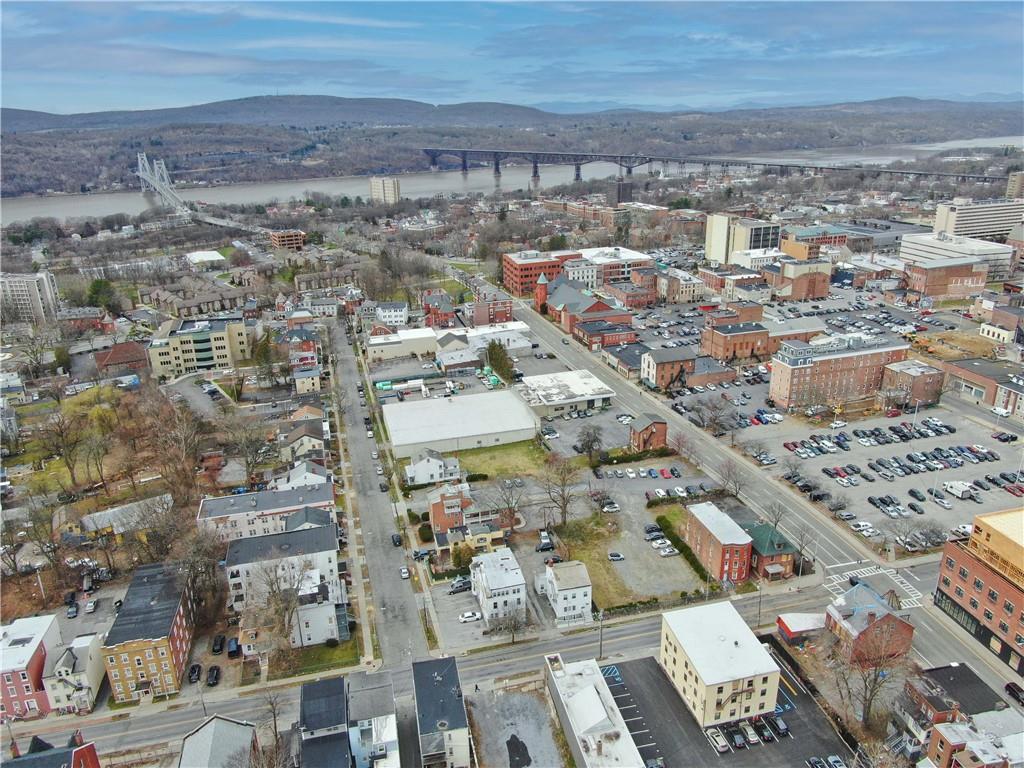 #5 photo, 194 Church Street, Poughkeepsie , NY 12601