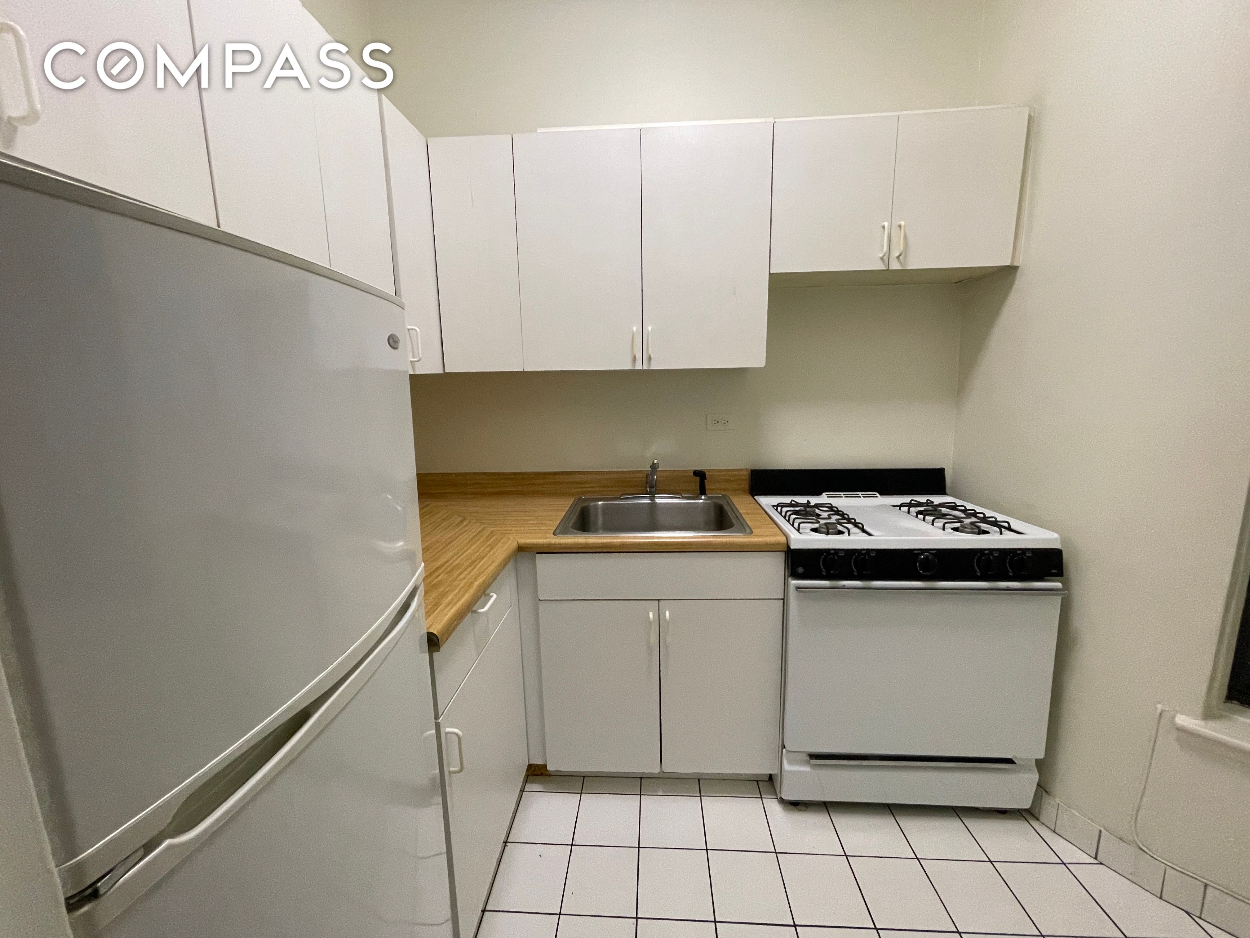 #1 photo, 1240 Lexington Avenue 35, Upper East Side , NY 10028