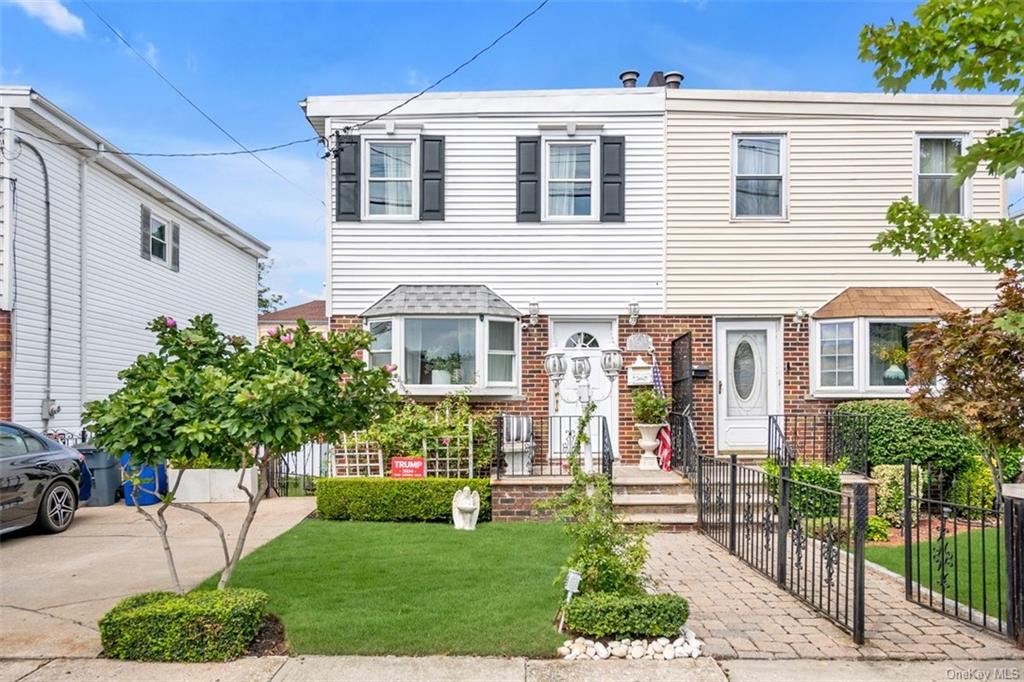 #1 photo, 3205 Ampere Avenue, برونكس Bronx , NY 10465