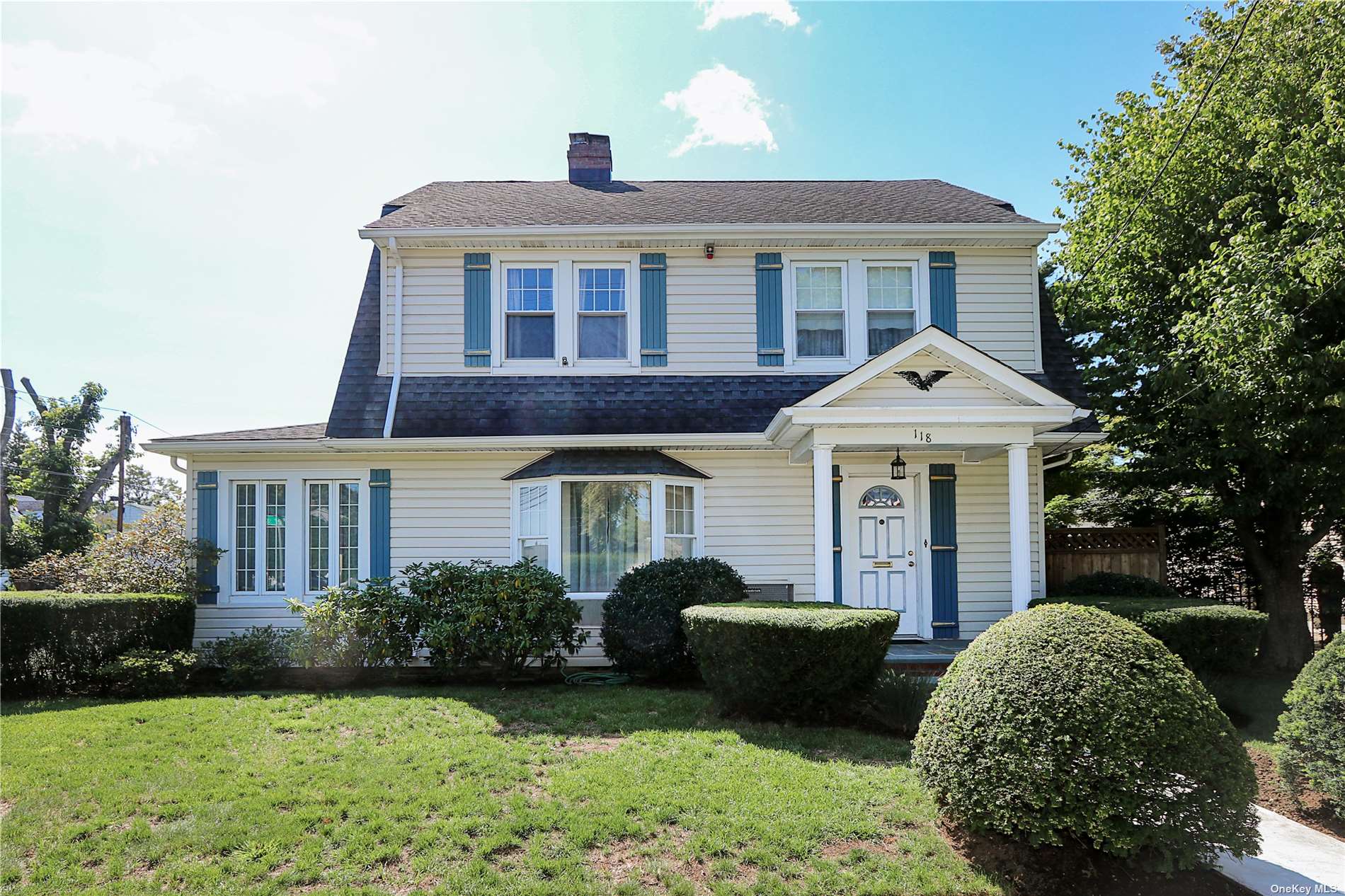 #1 photo, 118 Butler Street, Нассау ‖ Westbury , NY 11590