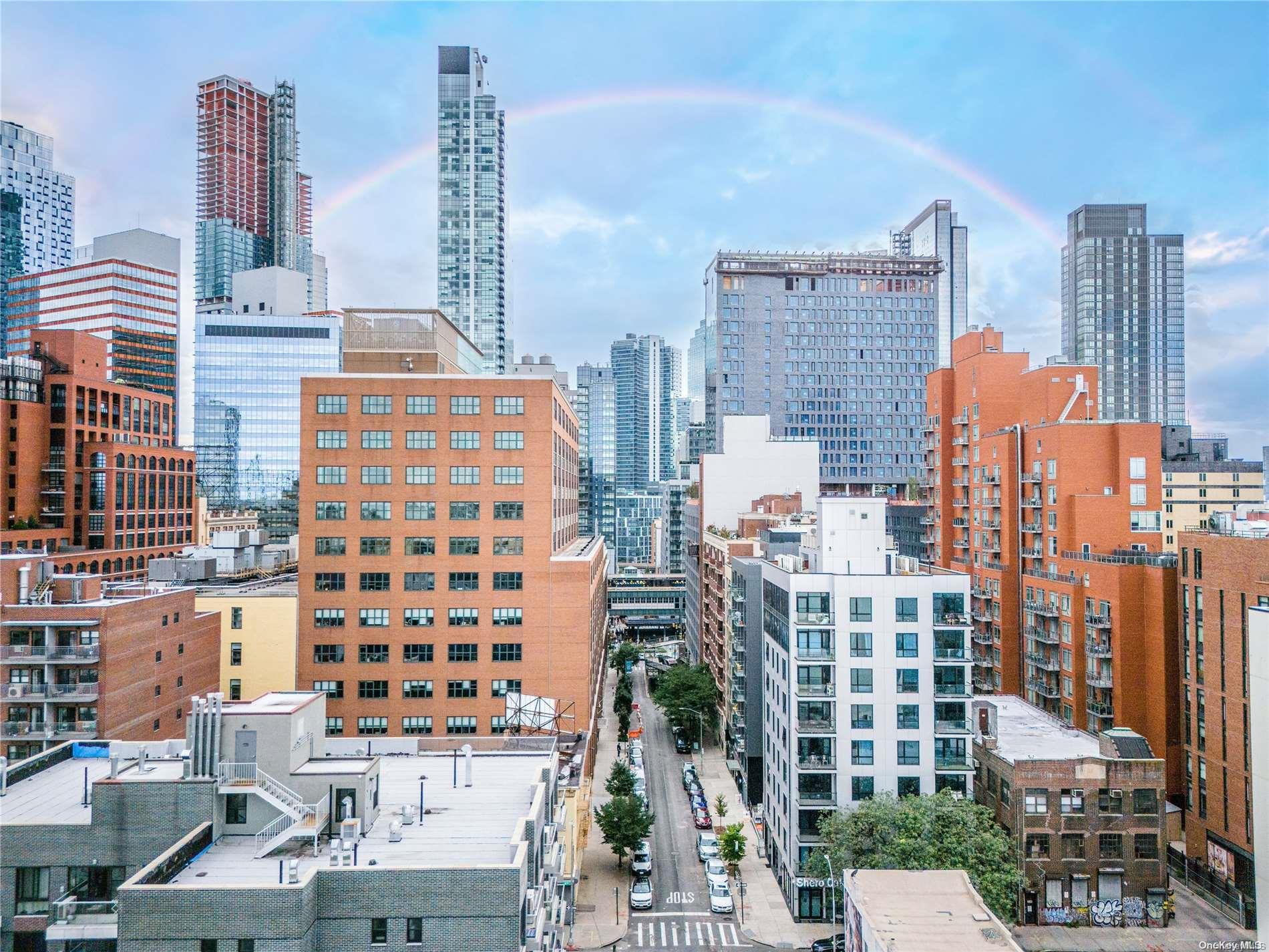 #12 photo, 41-04 27th St, কুইন্‌স Long Island City , NY 11101