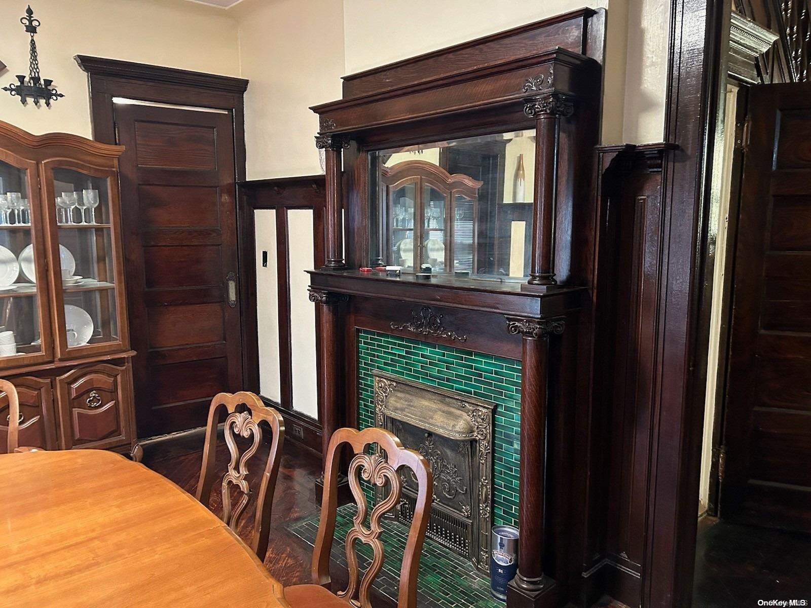 #10 photo, 2750 Bedford Avenue, ブルックリン区 Midwood , NY 11210