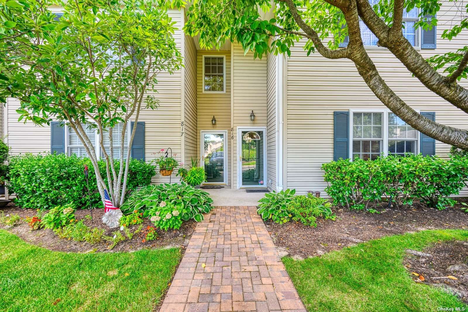 #1 photo, 816 Portofino Place, سوفولك Melville , NY 11747