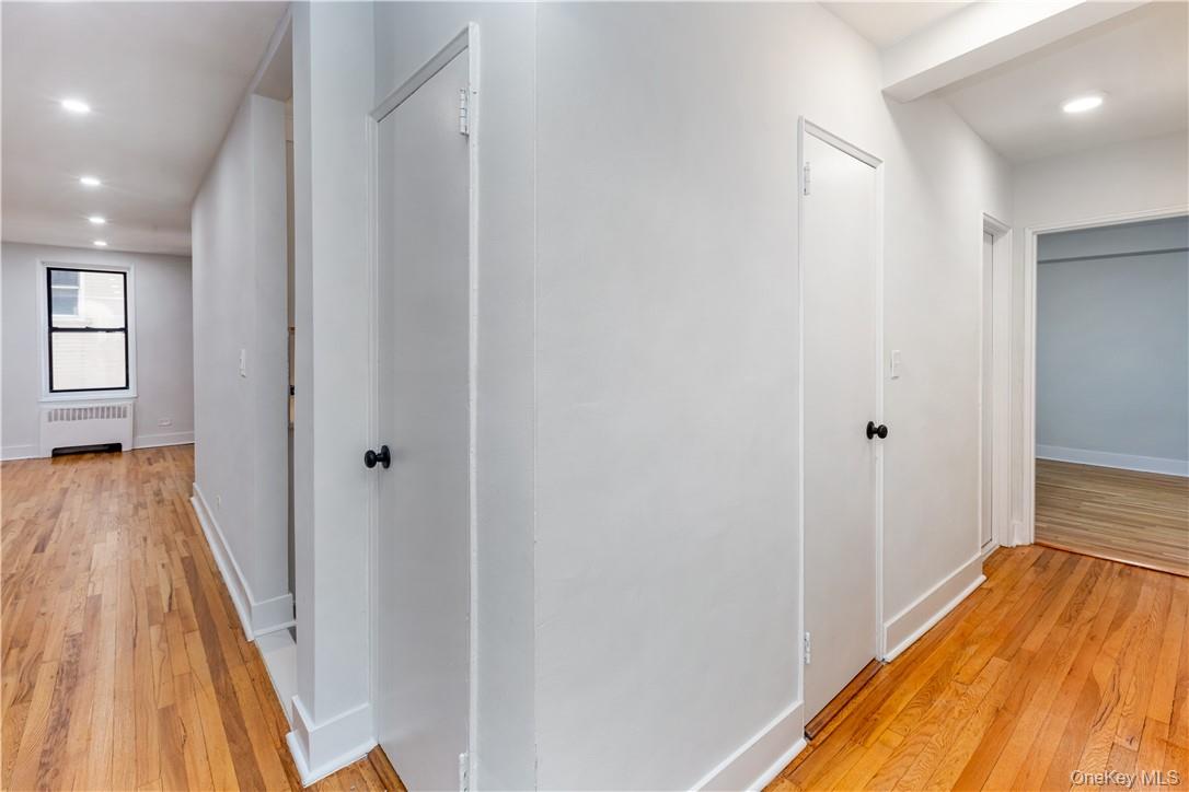 #12 photo, 525 W 235th Street, Bronx , NY 10463