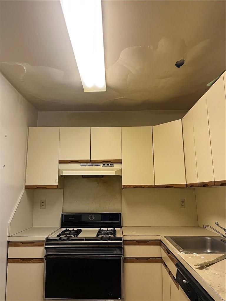 #16 photo, 1020 Grand Concourse, ブロンクス区 Bronx , NY 10451