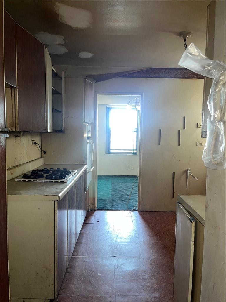 #12 photo, 1020 Grand Concourse, Бронкс ‖ Bronx , NY 10451