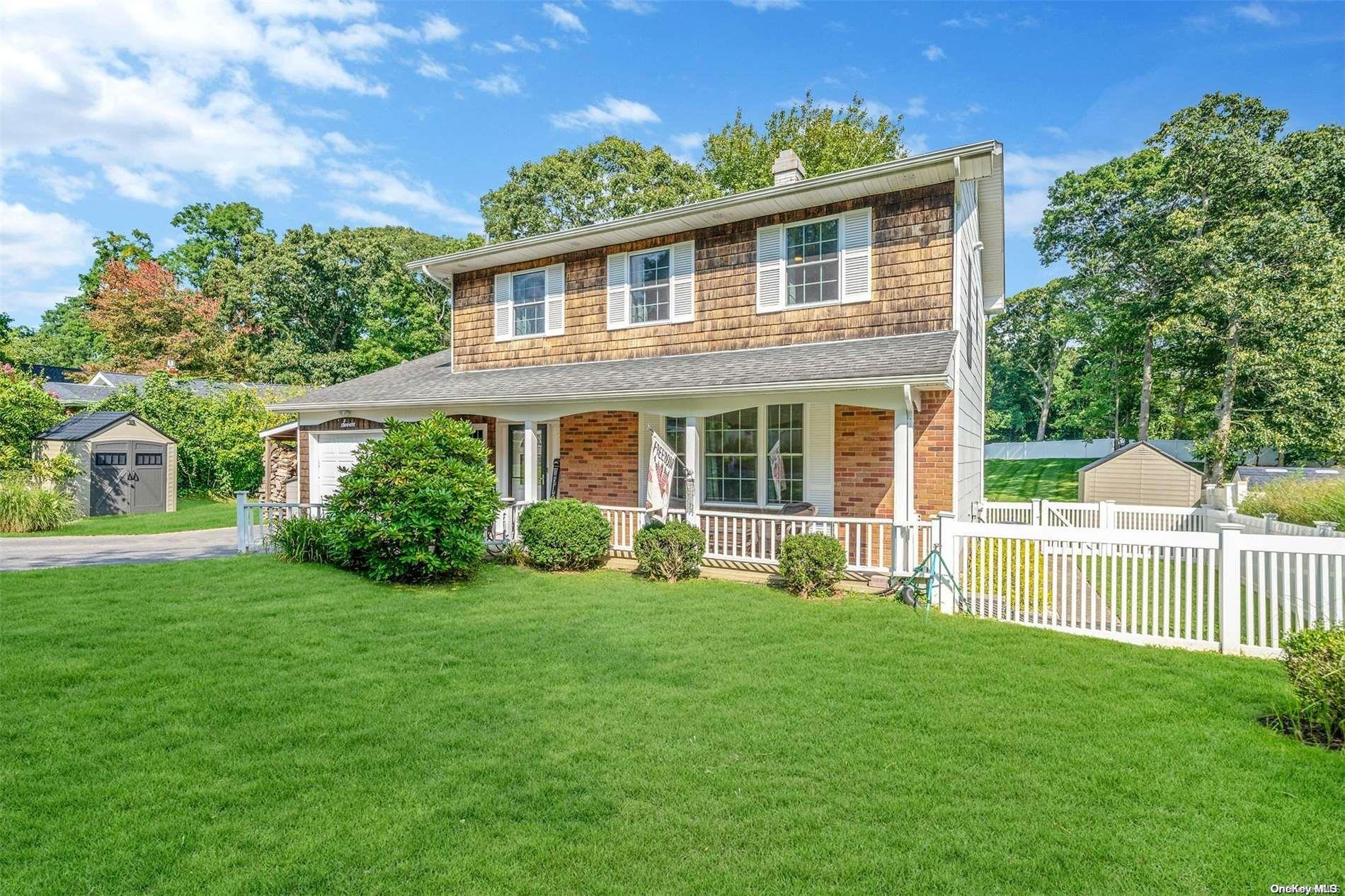 #1 photo, 7 Rockhill Road, سوفولك Rocky Point , NY 11778