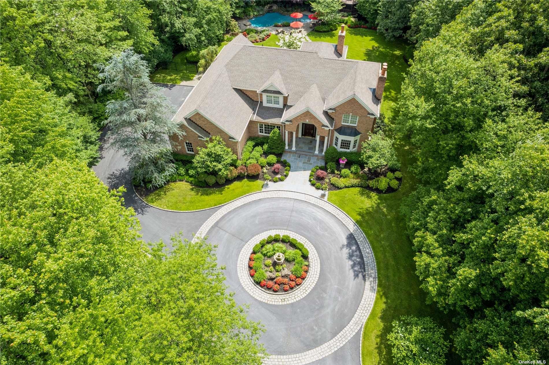 #3 photo, 5 Peacock Lane, ナッソー郡 Upper Brookville , NY 11545