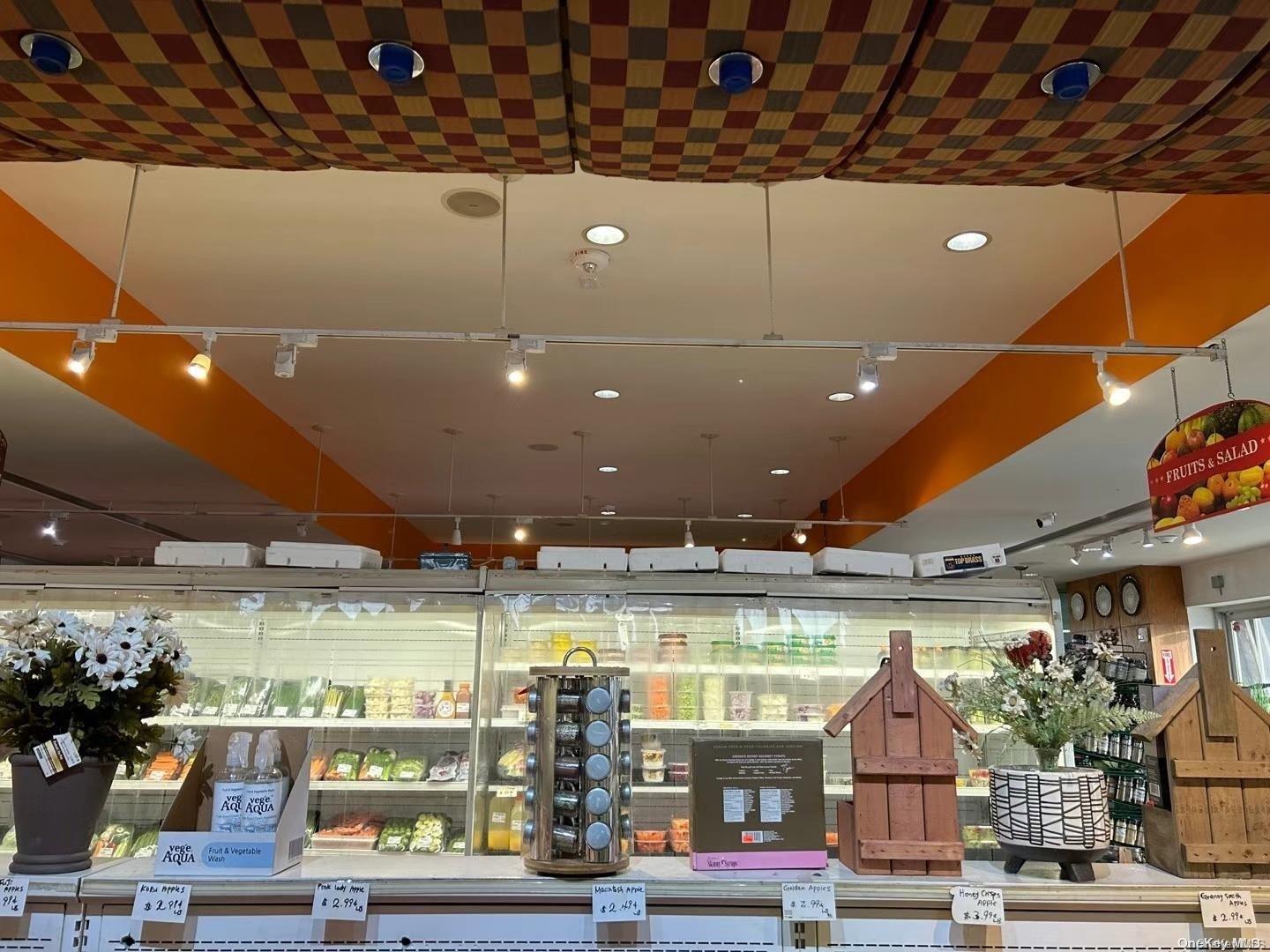 #4 photo, 1483 Broadway, 长岛 Hewlett , NY 11557