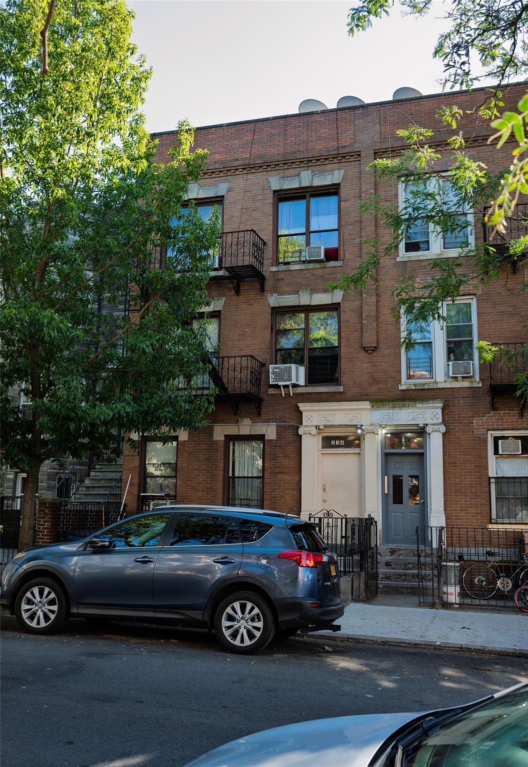 #2 photo, 234 54th Street, ブルックリン区 Brooklyn , NY 11220