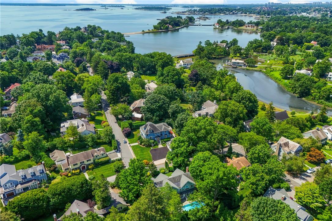 #1 photo, 16 Hazel Lane, 뉴욕주 Larchmont , NY 10538