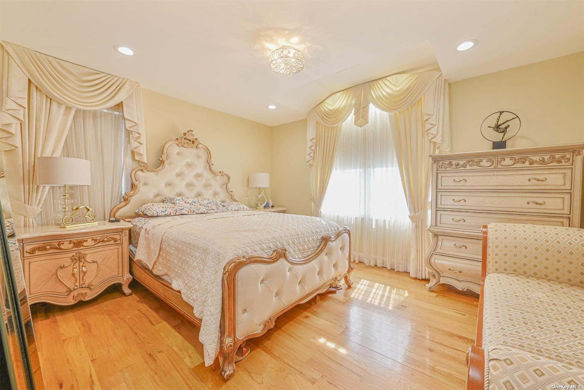 #17 photo, 1056 North Drive, ナッソー郡 Merrick , NY 11566