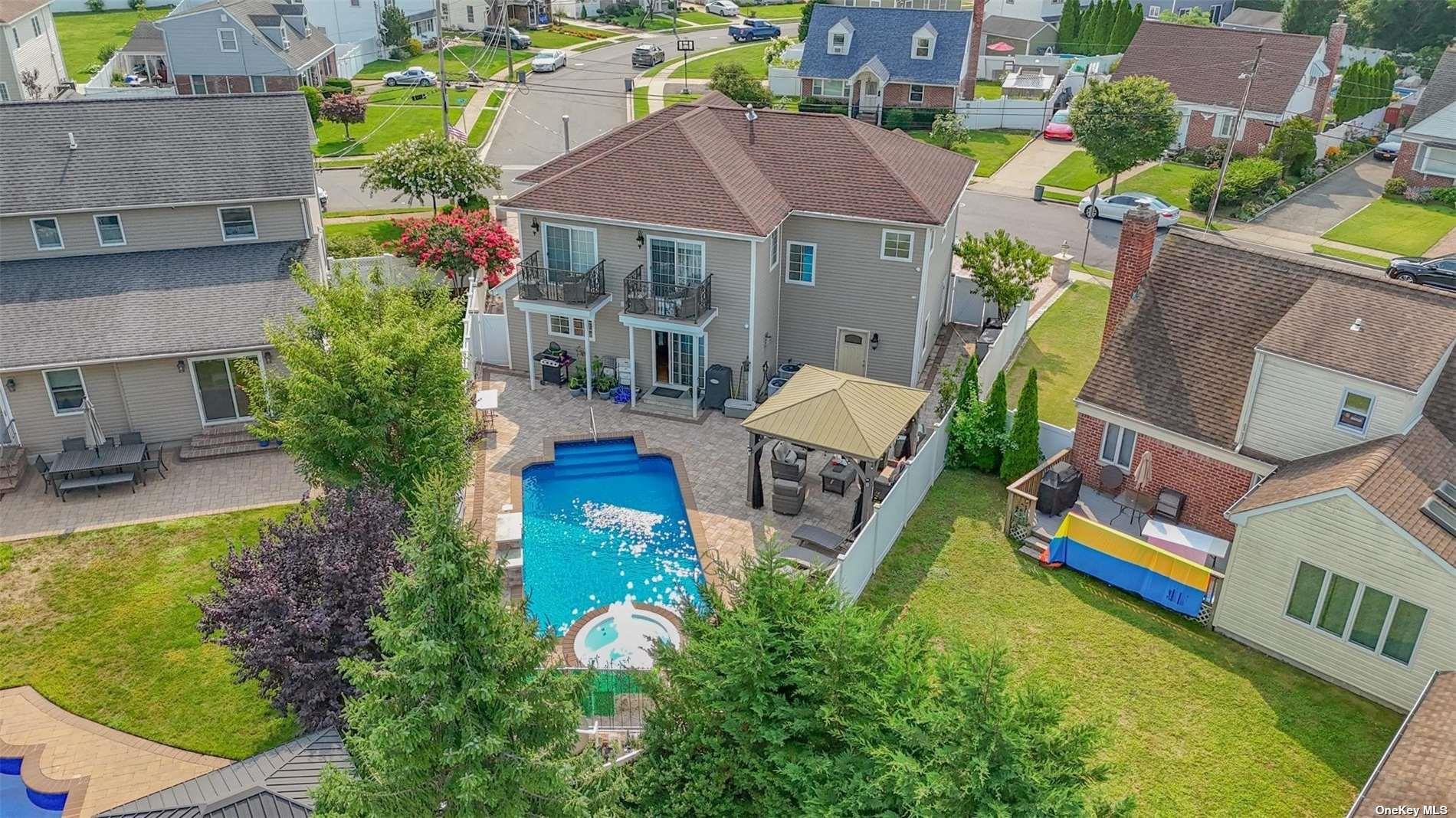 #6 photo, 1056 North Drive, ナッソー郡 Merrick , NY 11566