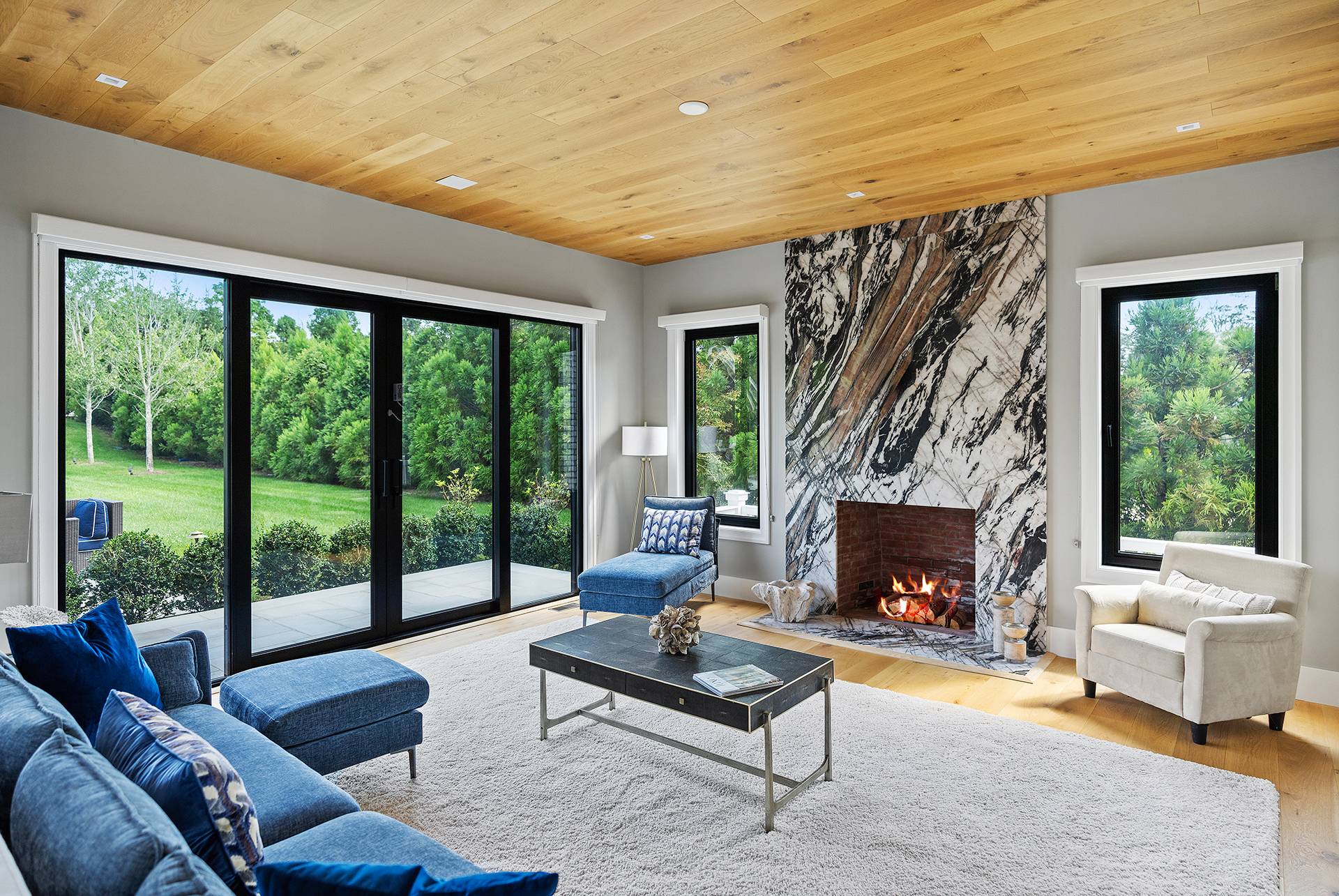 #7 photo, 276 N Main Street, サフォーク郡 Southampton , NY 11968