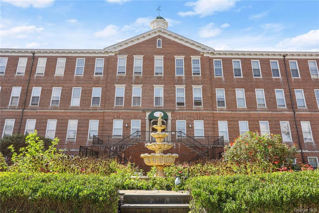 #1 photo, 3208 Villa At The Woods, Peekskill , NY 10566