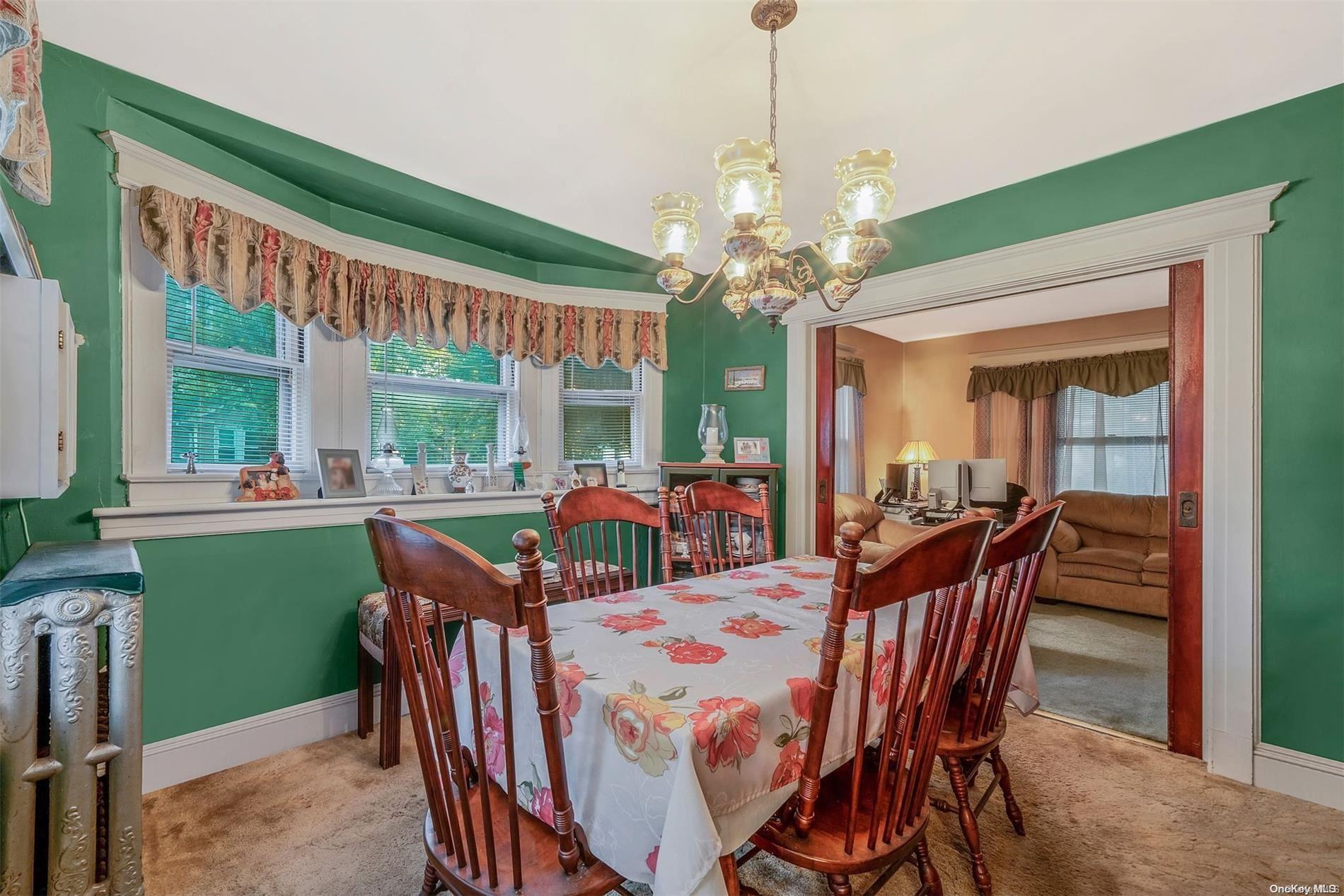 #18 photo, 266 Earle Avenue, ナッソー郡 Lynbrook , NY 11563