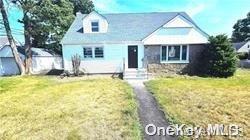 #1 photo, 26 Teresa, ناسو Hempstead , NY 11550