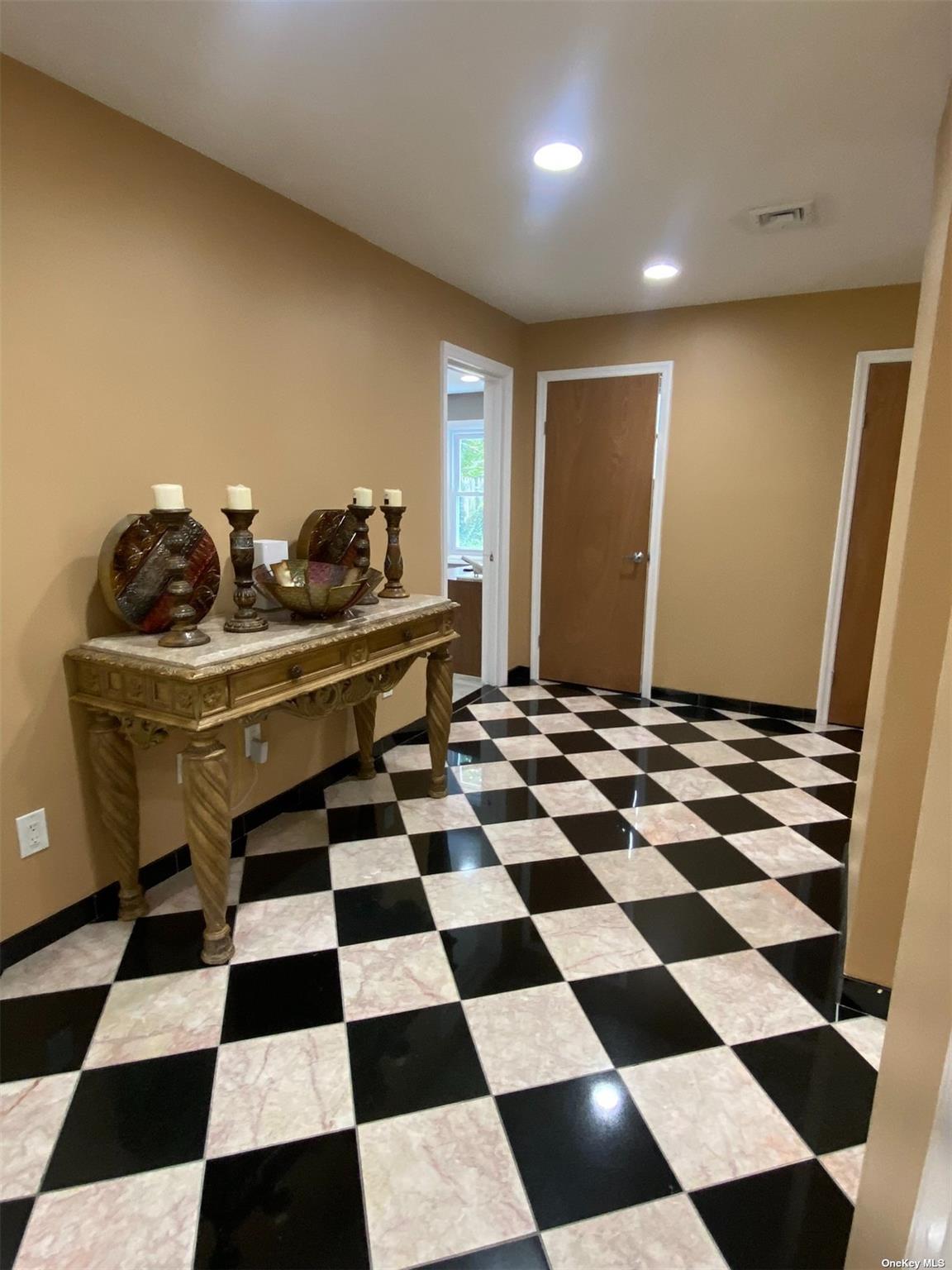 #6 photo, 490 Main Street, サフォーク郡 Northport , NY 11768