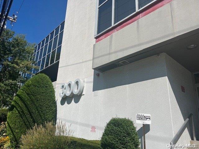 #1 photo, 300 Old Country Road, ناسو Mineola , NY 11501