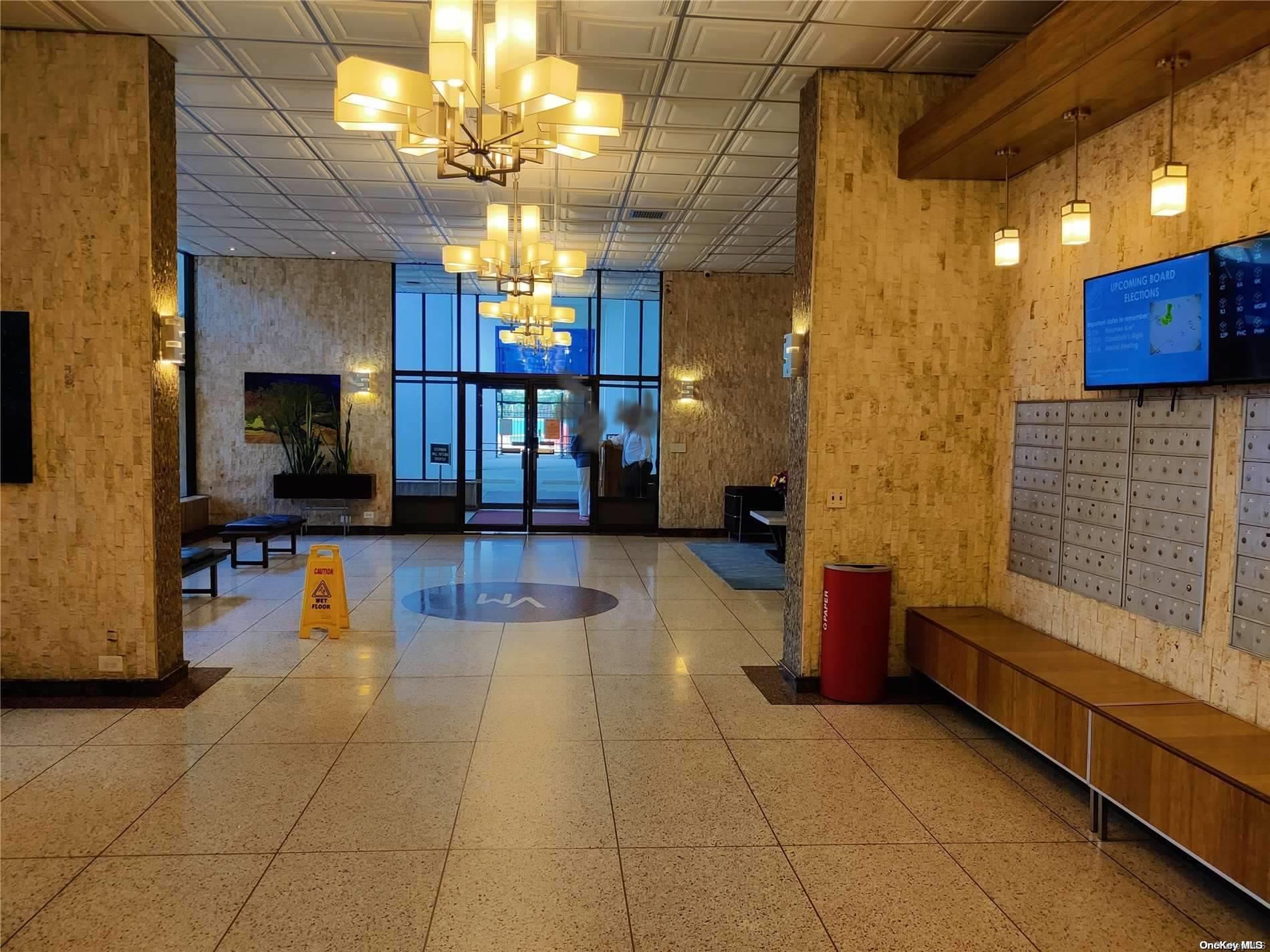 #20 photo, 152-18 Union Turnpike, Flushing , NY 11367