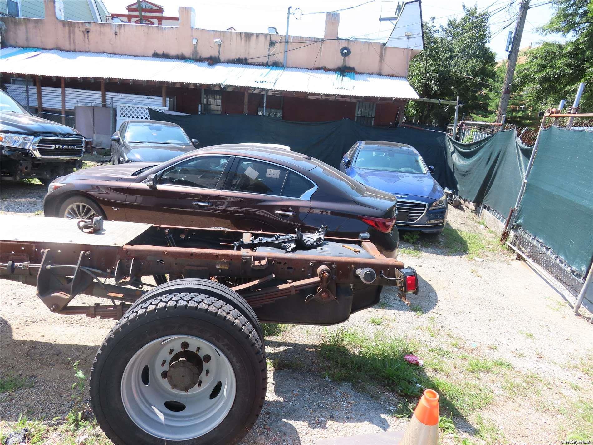 #18 photo, 106-01 Liverpool Street, Jamaica , NY 11435