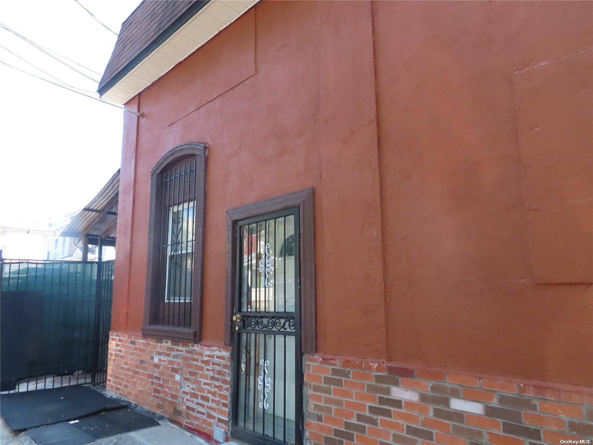 #4 photo, 106-01 Liverpool Street, Jamaica , NY 11435