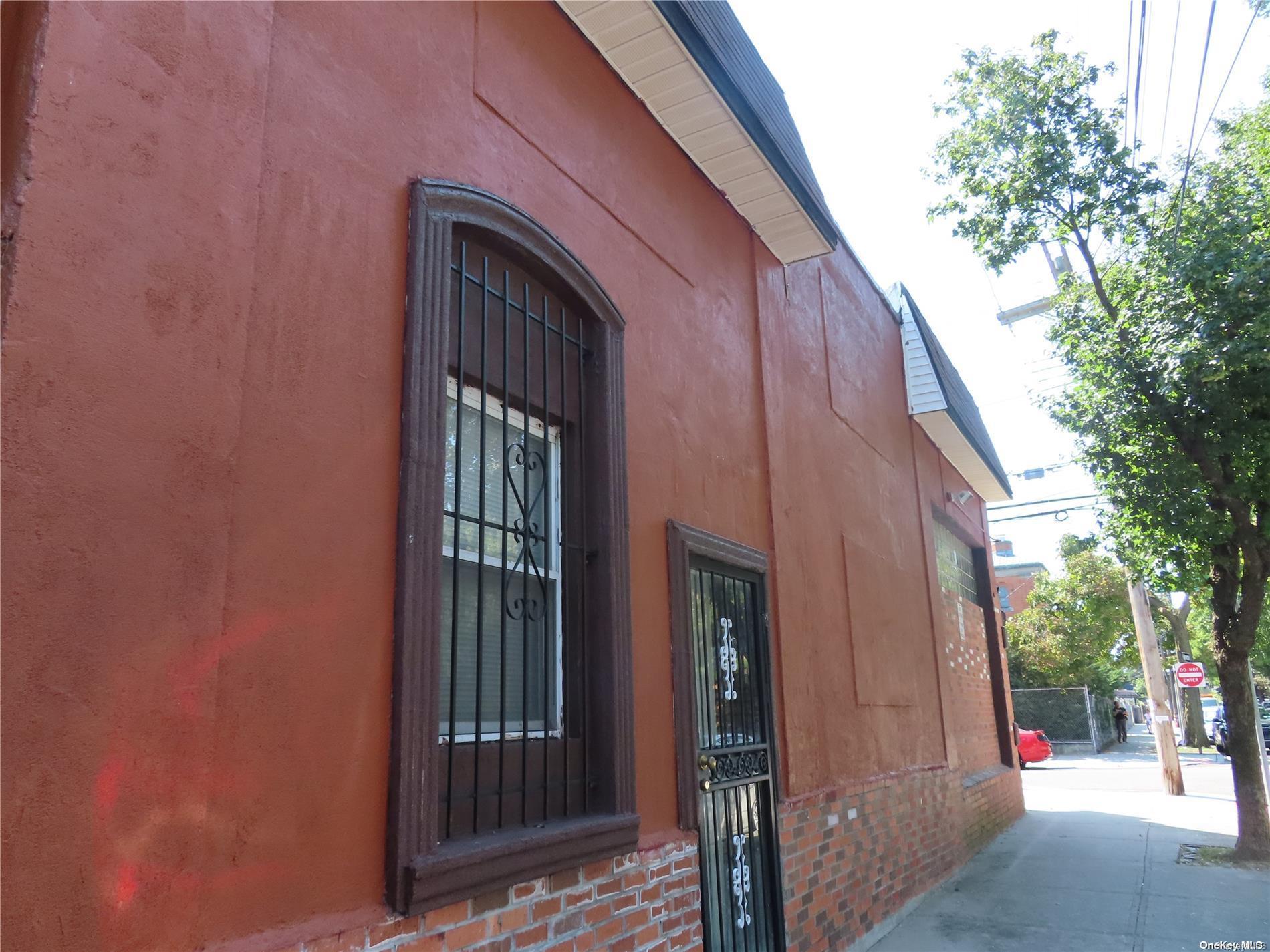 #5 photo, 106-01 Liverpool Street, Jamaica , NY 11435