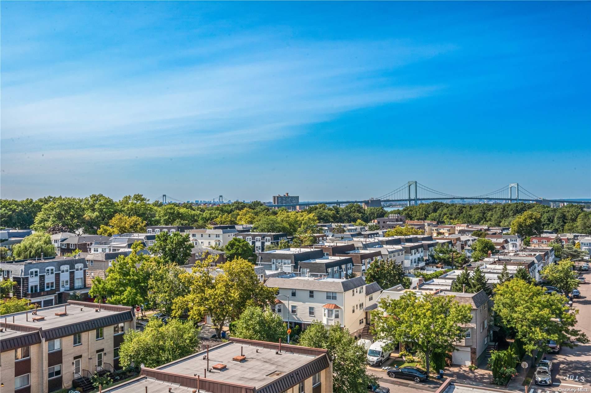 #13 photo, 17-85 215 Street, كوينز Bayside , NY 11360