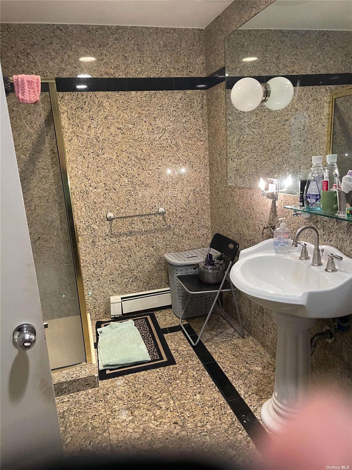 #3 photo, 5 Devonshire Lane, ナッソー郡 Great Neck , NY 11023