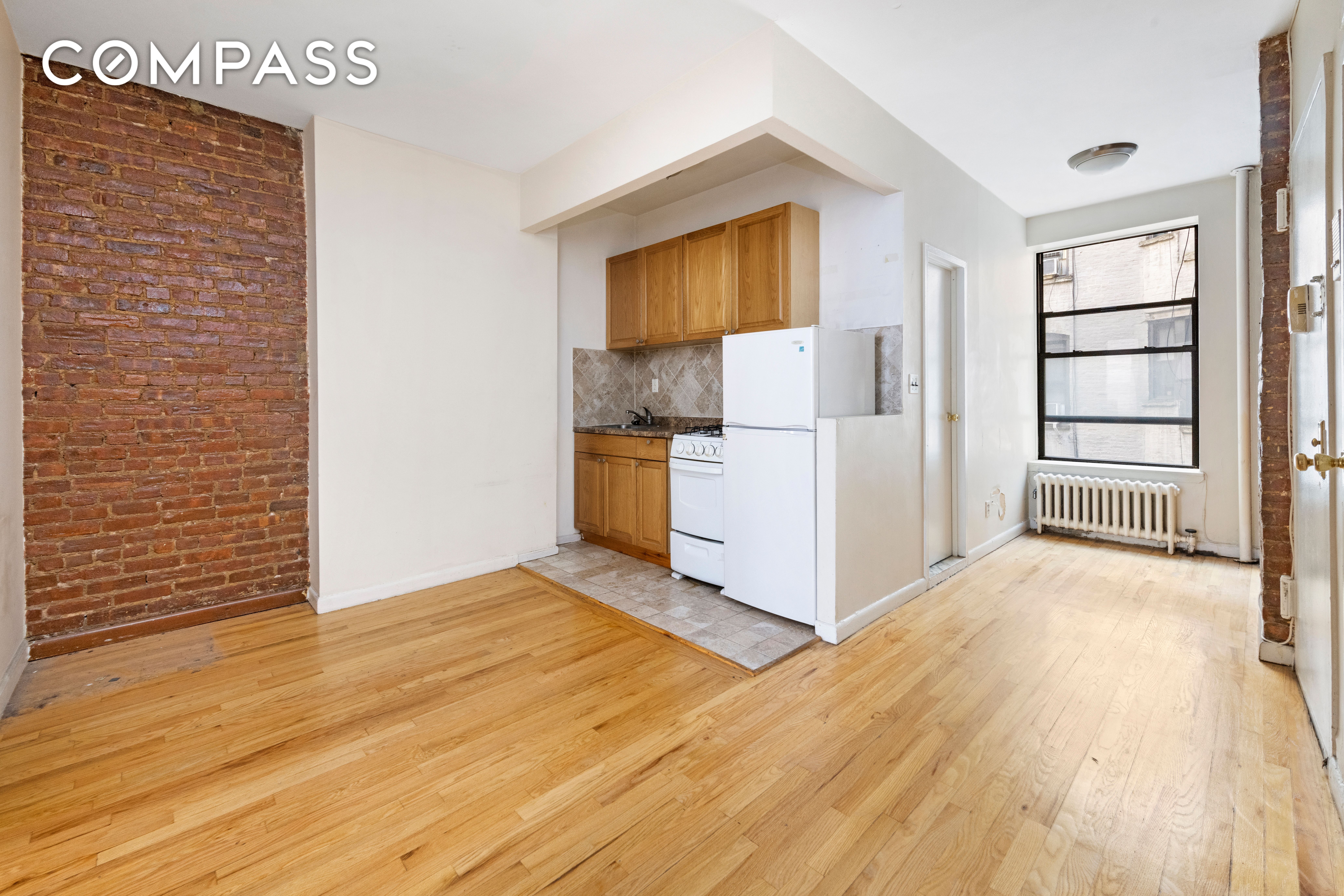 #1 photo, 309 E 95th Street, مانهاتن Upper East Side , NY 10128