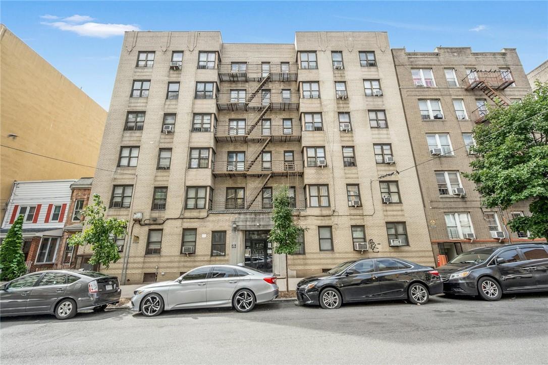 #14 photo, 2025 Valentine Avenue, הברונקס Bronx , NY 10457