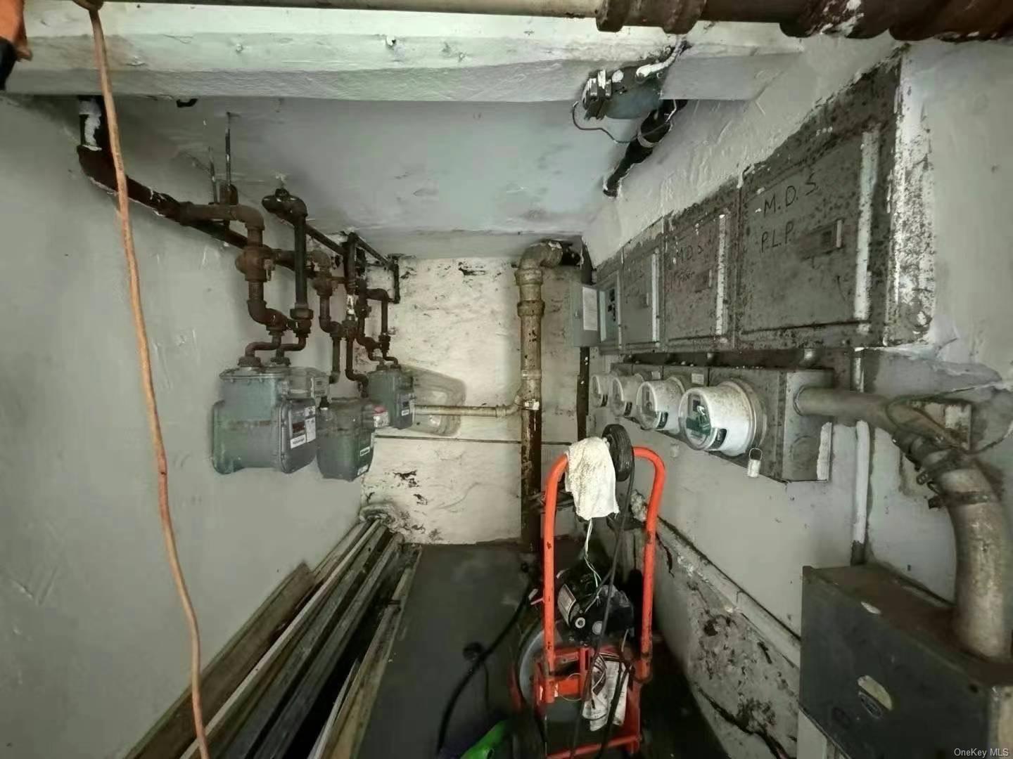 #4 photo, 16-66 Jefferson Avenue, クイーンズ区 Ridgewood , NY 11385