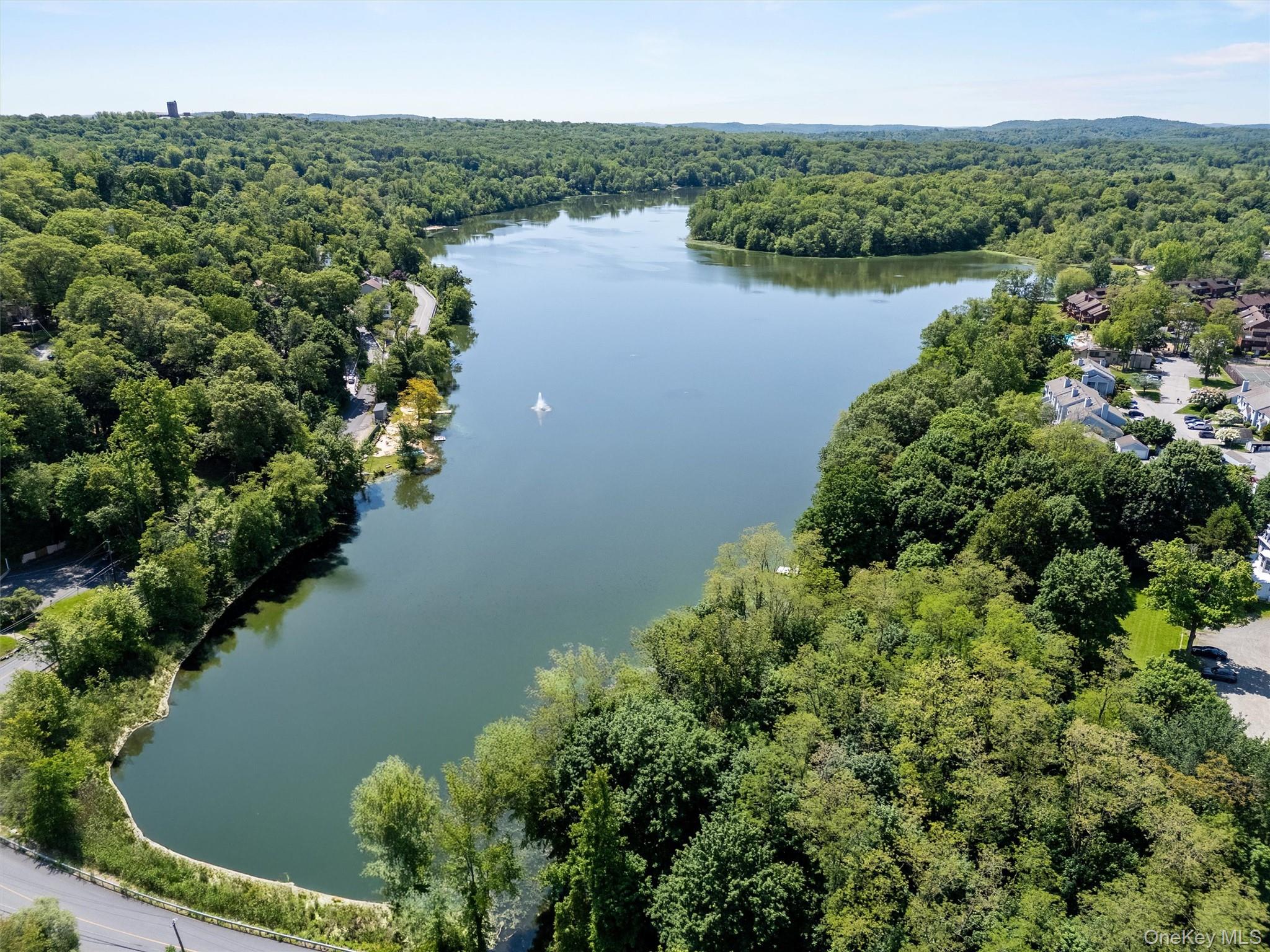 #18 photo, 1860 main Street, Mohegan Lake , NY 10547