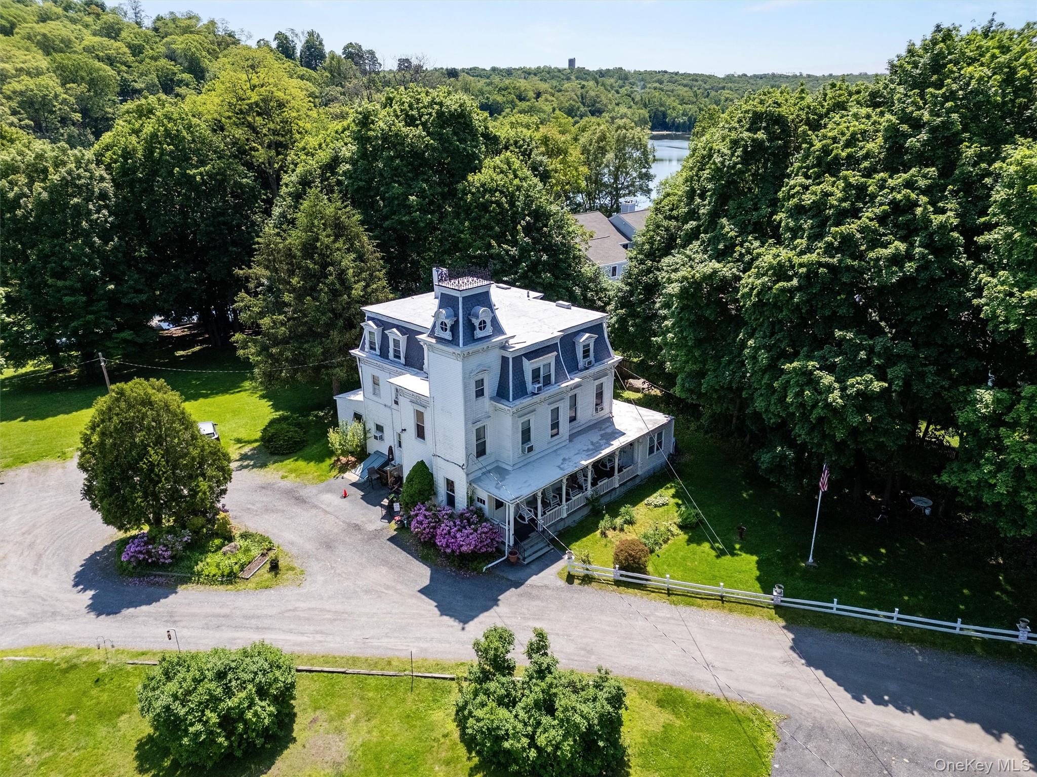 #2 photo, 1860 main Street, Mohegan Lake , NY 10547