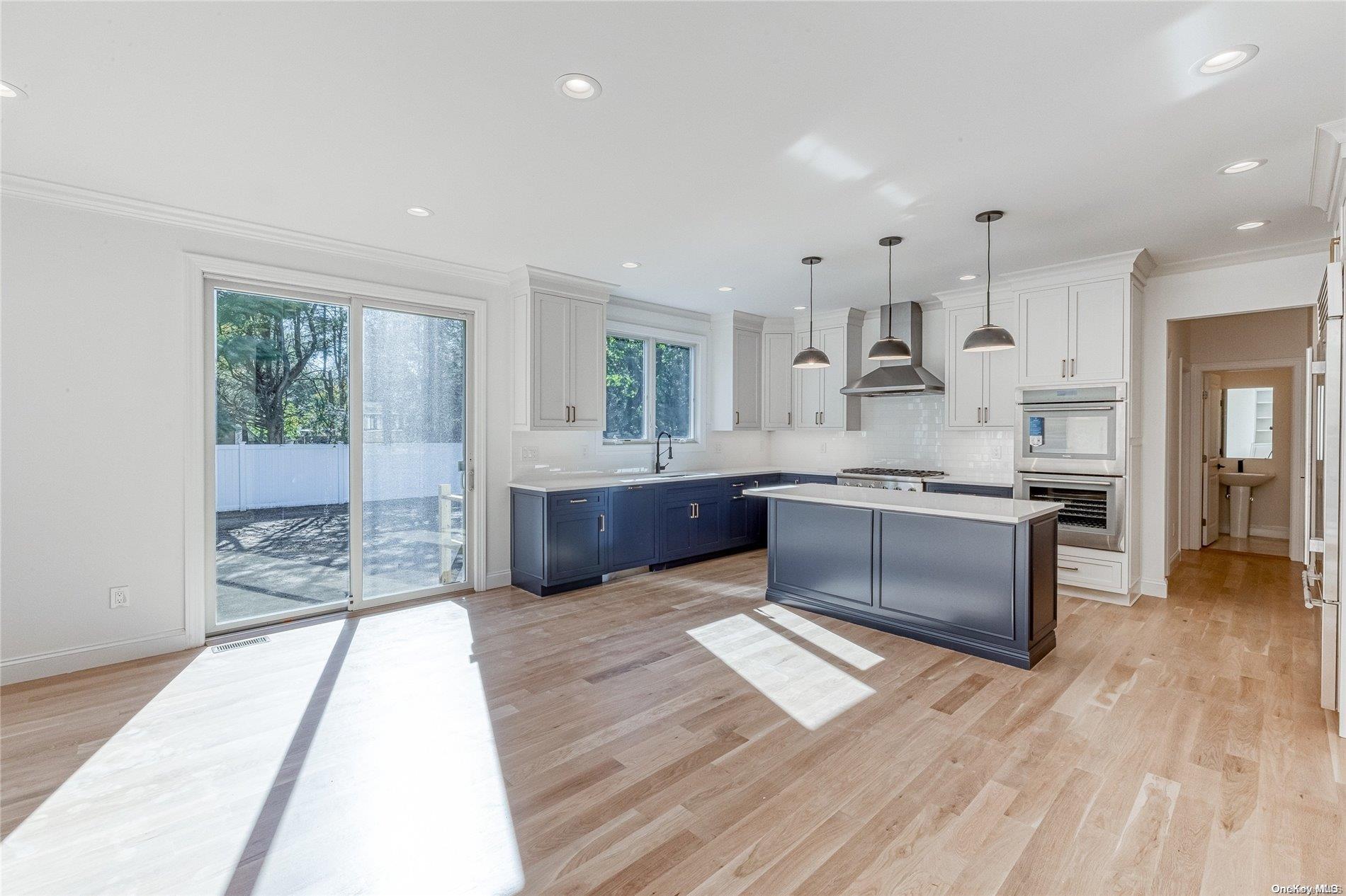 #19 photo, 80 Ocean Avenue, Massapequa , NY 11758