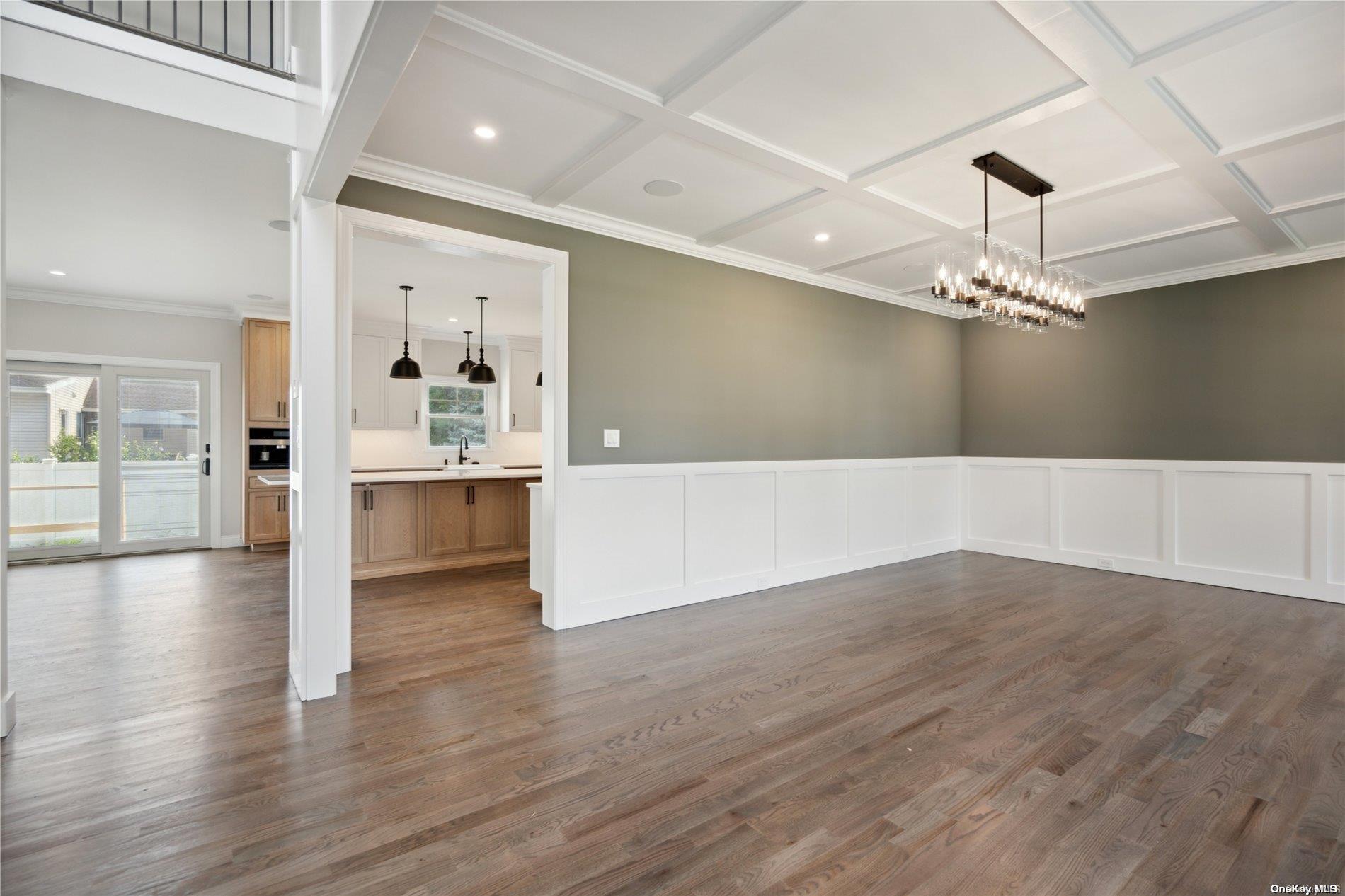 #8 photo, 80 Ocean Avenue, Massapequa , NY 11758