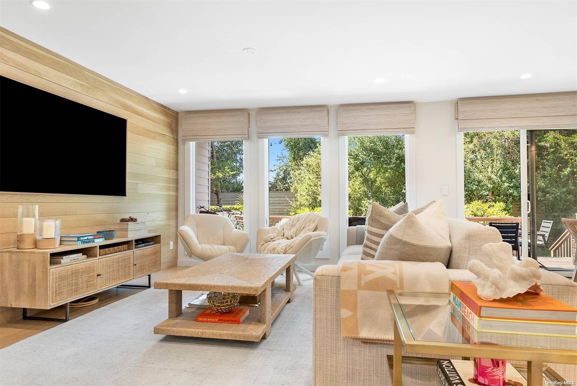 #5 photo, 68 W Water Street, Sag Harbor , NY 11963