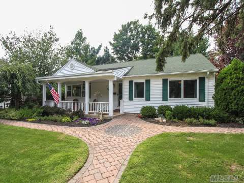 #1 photo, 62 Bellemeade Avenue, 東長島 Smithtown , NY 11787