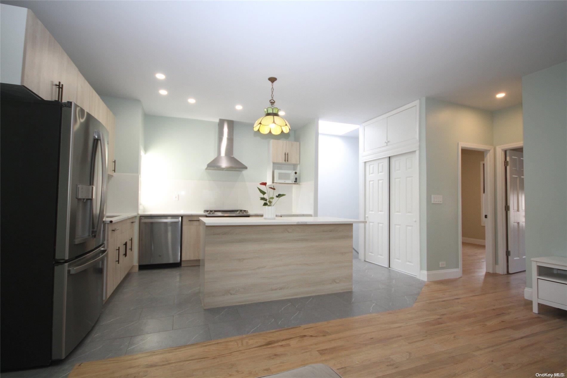 #1 photo, 54-21 68th Street, Maspeth , NY 11378