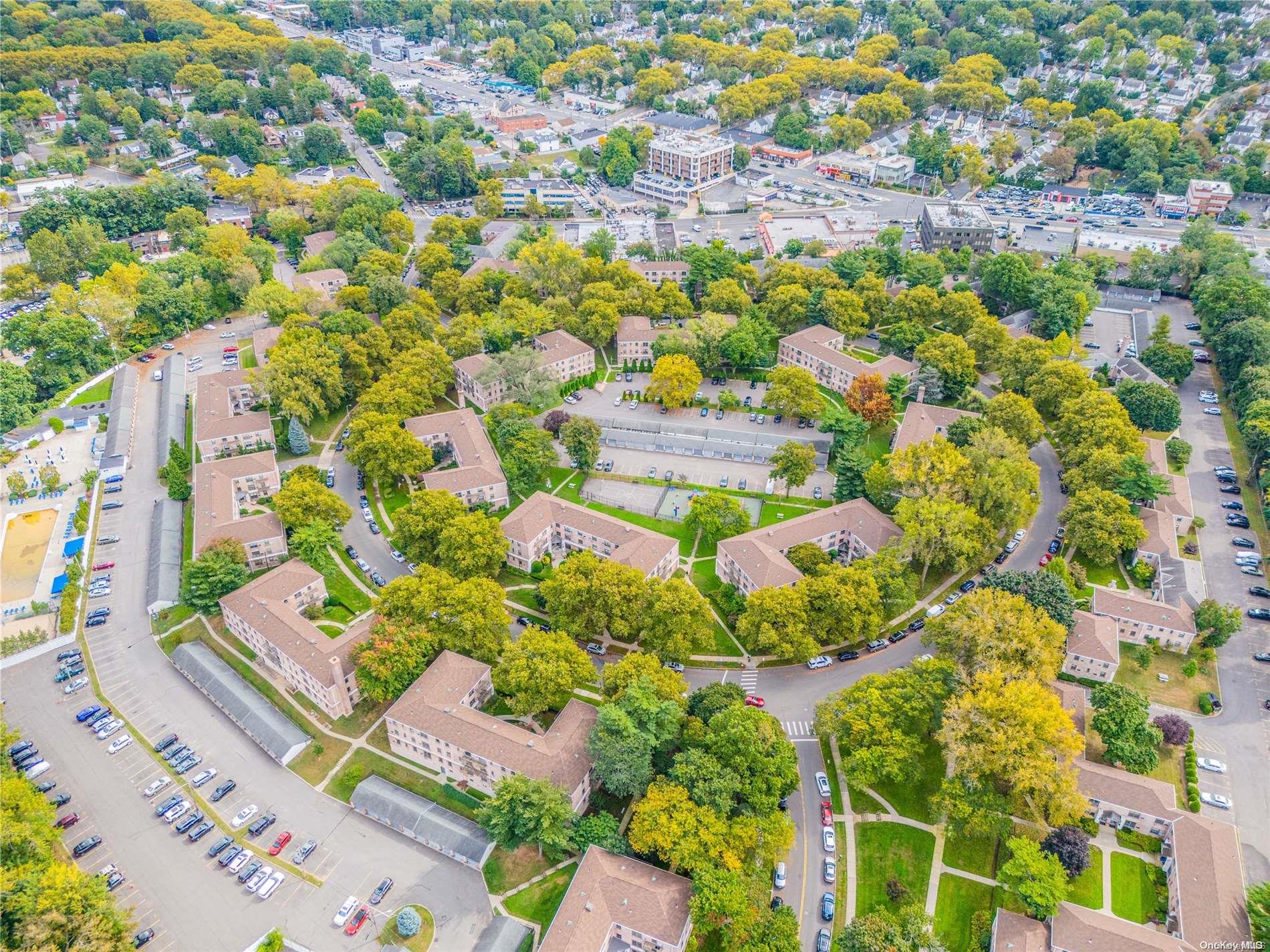 #19 photo, 7 Terrace Circle, 长岛 大颈 Great Neck , NY 11021