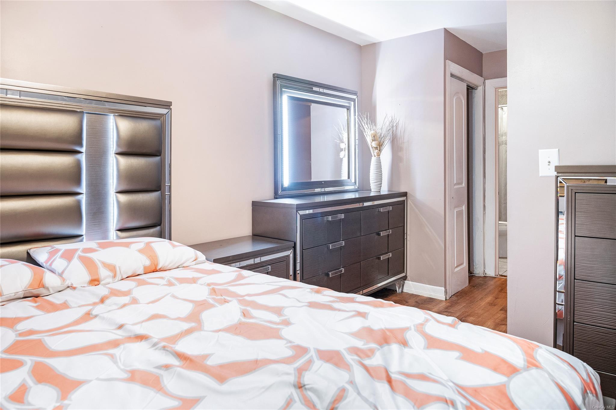 #8 photo, 197-21 Carpenter Avenue, Jamaica , NY 11423