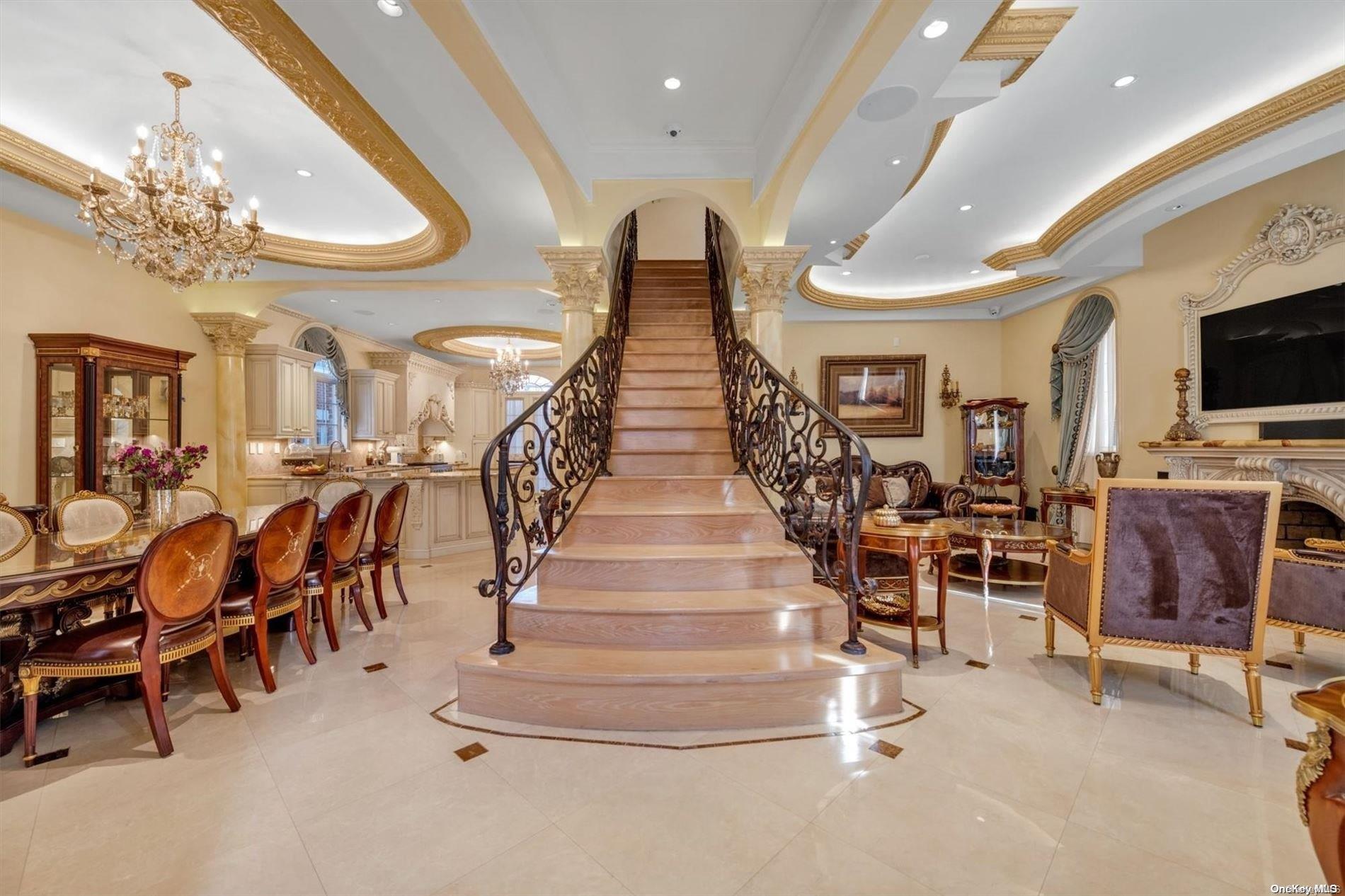 #5 photo, 72-07 112th Street, クイーンズ区 Forest Hills , NY 11375